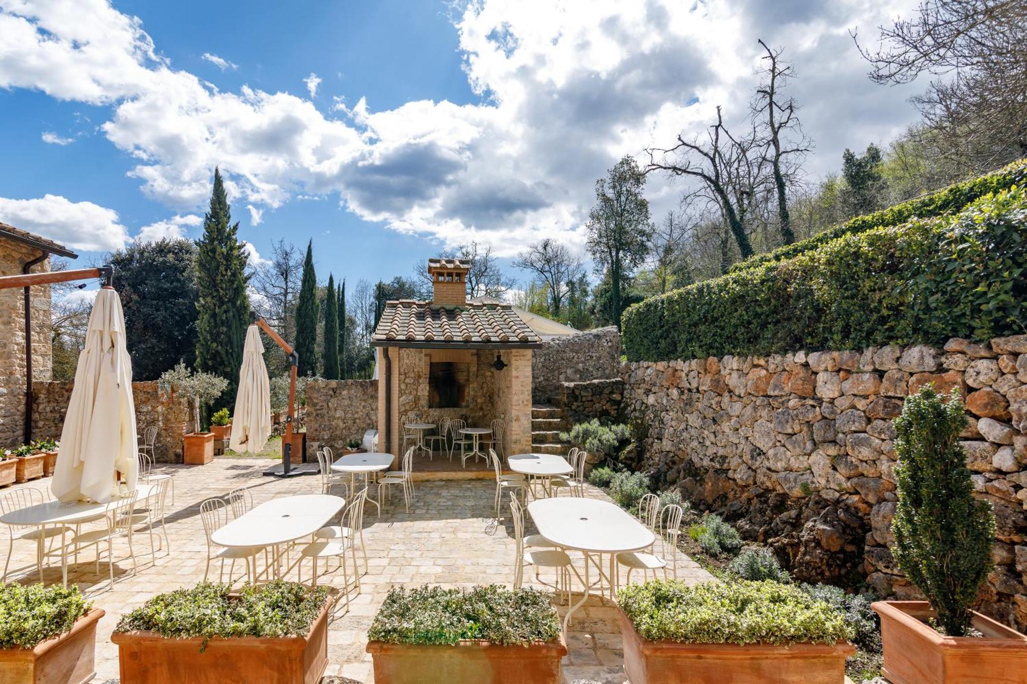 Relais La Costa Historical Residence Monteriggioni Exterior foto
